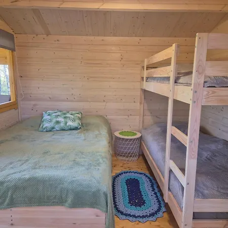 Lonni In Nature 营地